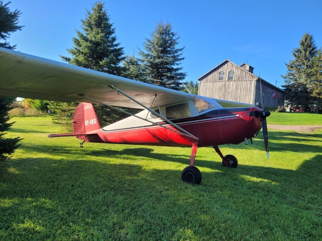 santas airplane